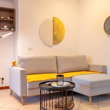 Ring Family - Spacious 2br Apartment, Tub And Shower, Free Underground Parking, Terrace * Timişoara