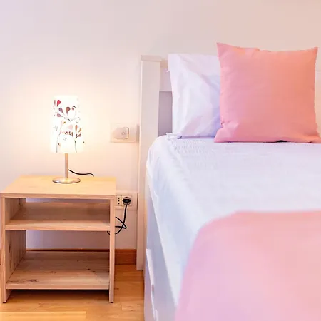 Ring Family - Spacious 2br Apartment, Tub And Shower, Free Underground Parking, Terrace Timişoara